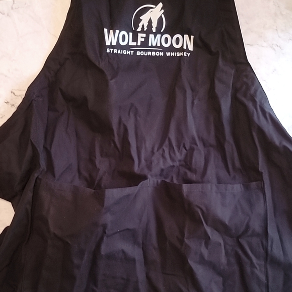 New Wolf Moon Bourbon Adjustable Black Apron - image 2